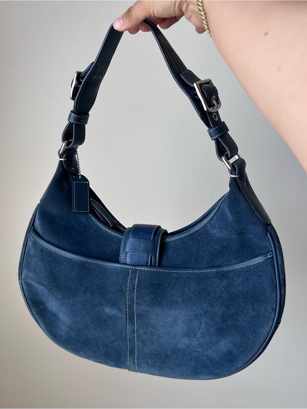 Vintage Coach Blue Suede Leather Hobo Handbag - Picture 2 of 4